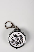 Načíst obrázek do prohlížeče Galerie, Kapesní popelníček Guilty Pleasure od Kate Fuks

